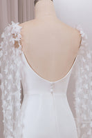 Laden Sie das Bild in den Galerie-Viewer, Elfenbein Trumpet Pinsel Schleppe Langärmeliges Brautkleid mit 3D-Applikationen