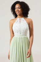 Laden Sie das Bild in den Galerie-Viewer, Langes  A-Linie Staubiger Salbei Neckholder Spitze Chiffon Brautjungfernkleid