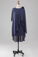 Laden Sie das Bild in den Galerie-Viewer, Etui Scoop Perlen knielanges Chiffon Mutter der Braut Kleid