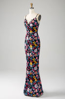 Laden Sie das Bild in den Galerie-Viewer, Schwarzes Blumen Meerjungfrauen Spaghettiträger langes Ballkleid mit Stickerei