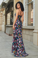 Laden Sie das Bild in den Galerie-Viewer, Schwarzes Blumen besticktes Meerjungfrauen Ballkleid mit Schlitz