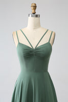 Laden Sie das Bild in den Galerie-Viewer, Eukalyptus A-Linie Spaghettiträger Kleid rückenfreies plissiertes langes Brautjungfernkleid