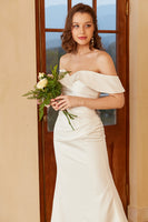 Laden Sie das Bild in den Galerie-Viewer, Einfaches Schulterfreies Boho Brautkleid