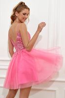 Laden Sie das Bild in den Galerie-Viewer, Fuchsia Spaghettiträger A-Linie Rückenfreies Kurzes Abiballkleid