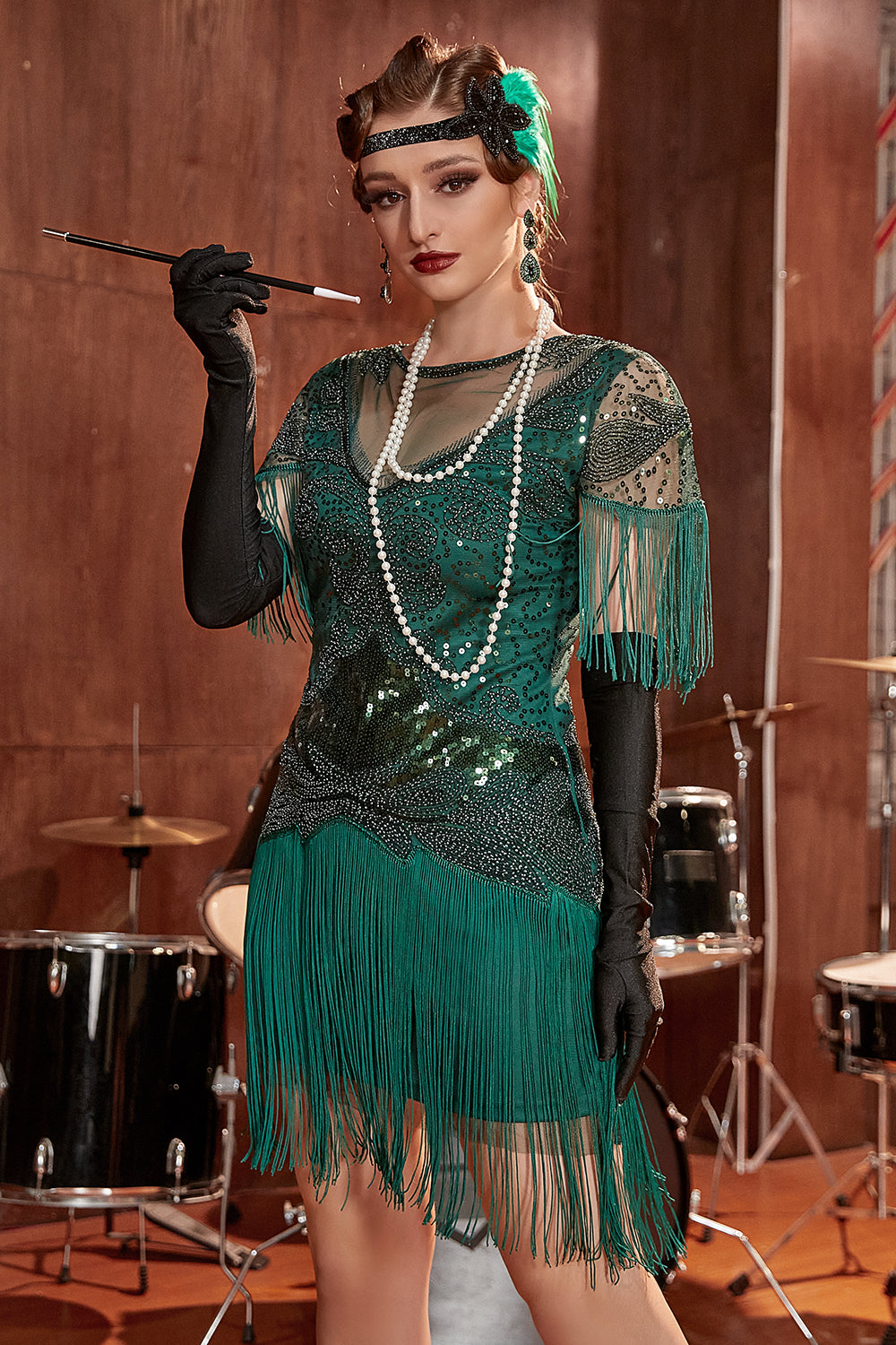 Dunkelgrüner Bateau Ausschnitt Gatsby-Kleid aus den 1920er Jahren mit Fransen