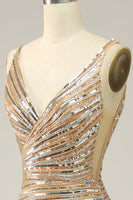 Laden Sie das Bild in den Galerie-Viewer, Scheide V Ausschnitt Goldene Pailletten Langes Ballkleid mit offenem Rücken