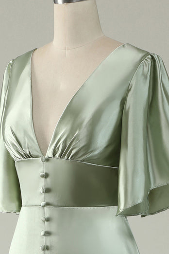 A-Linie hellgrünes Brautjungfernkleid mit tiefem V-Ausschnitt und halben Ärmeln
