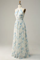 Laden Sie das Bild in den Galerie-Viewer, Blaues geblümtes Boho Chiffon Brautjungfernkleid