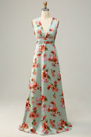 Laden Sie das Bild in den Galerie-Viewer, Grünes Neckholder ärmelloses A Linie Brautjungfernkleid