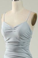 Laden Sie das Bild in den Galerie-Viewer, Meerjungfrau Spaghettiträger Hellgrünes Übergröße Ballkleid mit Schnürung