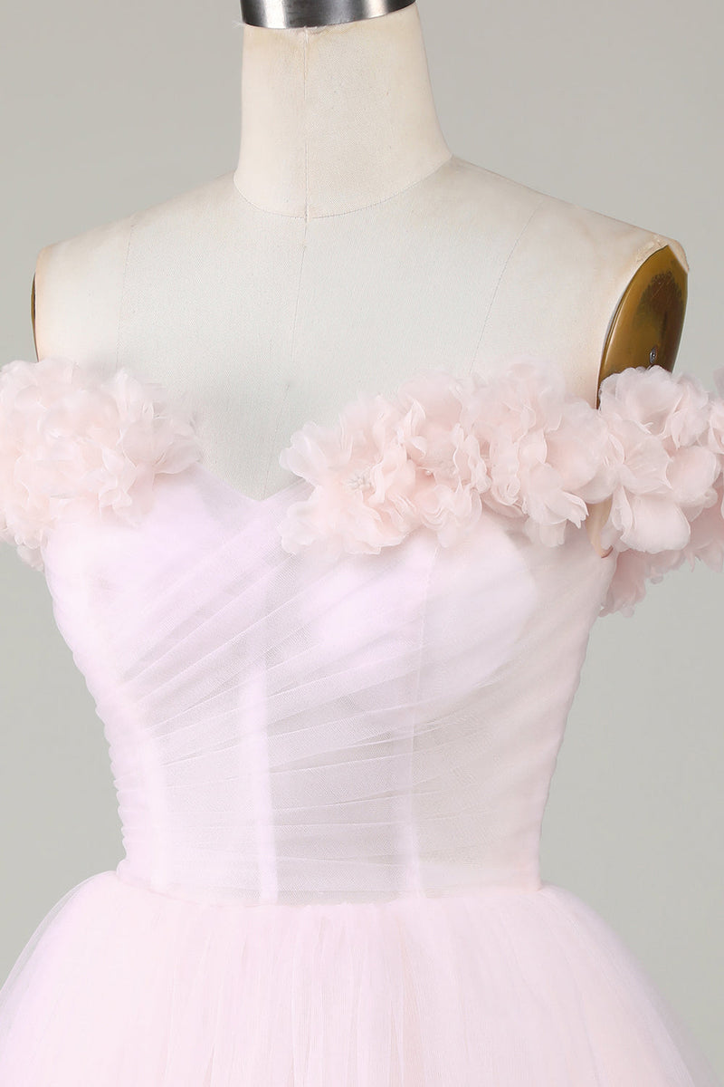 Laden Sie das Bild in den Galerie-Viewer, Niedliches schulterfreies rosa kurzes Cocktailkleid mit Blumen