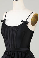 Laden Sie das Bild in den Galerie-Viewer, Trendiges A-Linie Spaghetti Träger Schwarz Kurzes Cocktailkleid