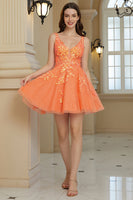 Laden Sie das Bild in den Galerie-Viewer, Orange A-Linie Glitzer Abiballkleid mit Pailletten