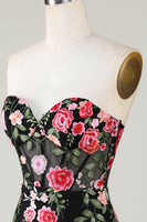 Laden Sie das Bild in den Galerie-Viewer, Herzausschnitt Schwarzes Cocktailkleid mit Applikationen