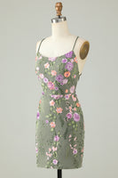 Laden Sie das Bild in den Galerie-Viewer, Schwarzes Spaghettiträger Bodycon Abiballkleid mit Applikationen