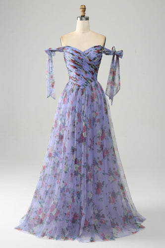 Lavendel Ballkleid aus Tüll mit Blumendruck und Plissee