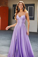 Laden Sie das Bild in den Galerie-Viewer, Glitzerndes Flieder A-Linie Korsett Ballkleid mit Strasssteinen