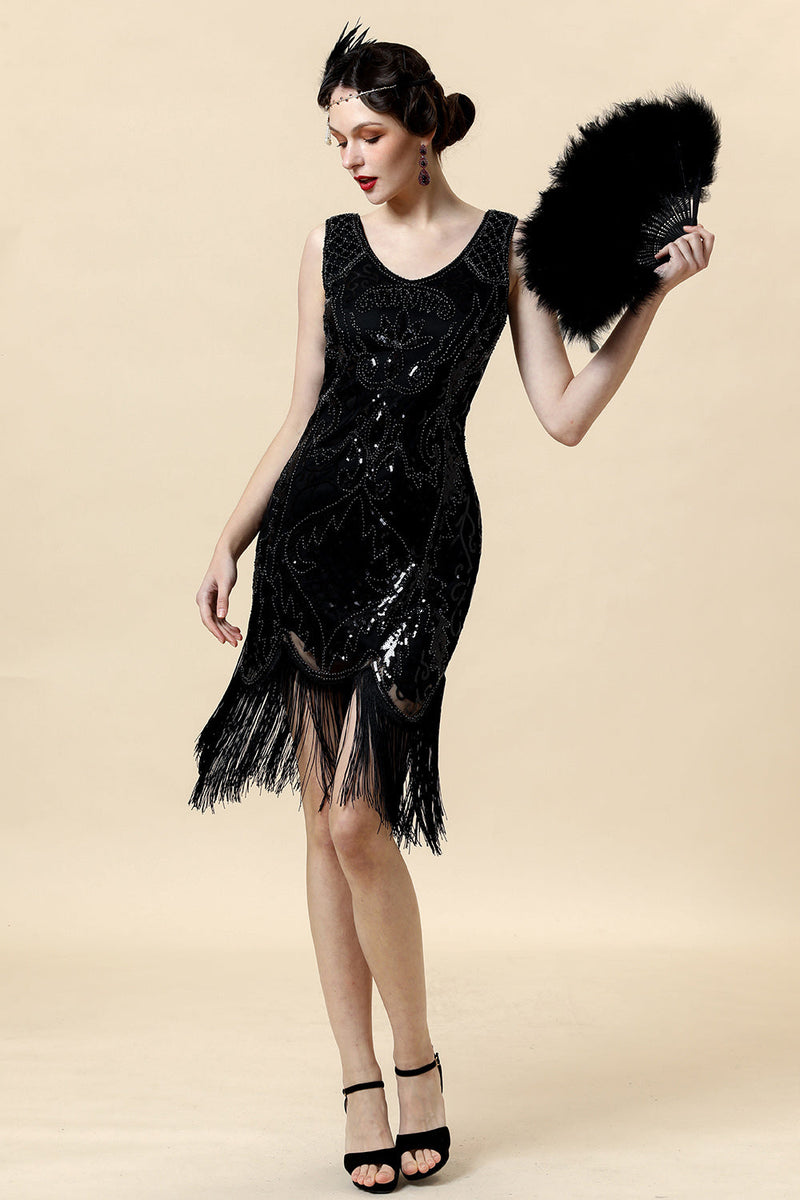 Laden Sie das Bild in den Galerie-Viewer, Perlen Schwarzes Fransen Flapper Kleid mit 20er Jahren Accessoires Set