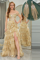 Laden Sie das Bild in den Galerie-Viewer, Prinzessin A-Linie Schulterfreies goldenes gestuftes Ballkleid mit Accessoires