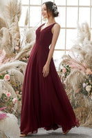 Laden Sie das Bild in den Galerie-Viewer, Burgundy V-Ausschnitt Chiffon Brautjungfernkleid