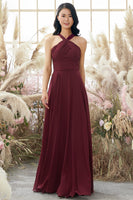 Laden Sie das Bild in den Galerie-Viewer, Burgundy Neckholder Chiffon Brautjungfernkleid