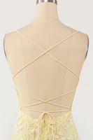 Laden Sie das Bild in den Galerie-Viewer, Gelbe Meerjungfrau Long Prom Kleid mit Applikationen