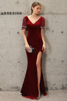 Laden Sie das Bild in den Galerie-Viewer, Dunkelgrünes Meerjungfrau Samt Abendkleid