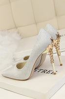 Laden Sie das Bild in den Galerie-Viewer, Burgunder flacher Metall Stiletto Absätze