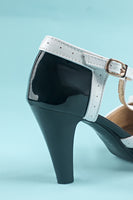 Laden Sie das Bild in den Galerie-Viewer, Vintage rote T-Gurt Fersen