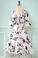 Laden Sie das Bild in den Galerie-Viewer, V Hals halb Ärmel weiß gedruckt Vintage Kleid