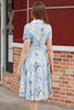 Laden Sie das Bild in den Galerie-Viewer, Kleines Daisy Bedrucktes Vintage Kleid mit V-Ausschnitt
