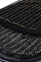 Laden Sie das Bild in den Galerie-Viewer, V Ausschnitt Schwarzes Flapperkleid der 1920er Jahre