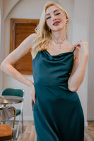 Laden Sie das Bild in den Galerie-Viewer, Burgundy Einfach Langes Brautjungfernkleid Ballkleid