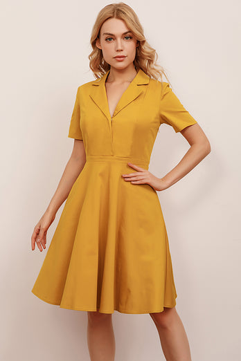 Revers Gelben 1950er Jahre Kleid