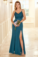 Laden Sie das Bild in den Galerie-Viewer, Grünes Spitze Brautjungfer Kleid mit Schlitz