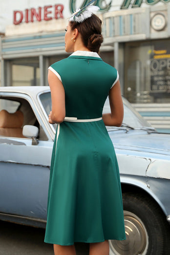 Grüner Revers Ausschnitt 1950er Jahre Swing Kleid mit Gürtel
