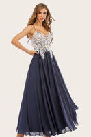 Laden Sie das Bild in den Galerie-Viewer, Dusty Blau Langes Chiffon Ballkleid mit Spitze