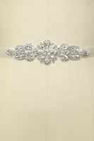 Laden Sie das Bild in den Galerie-Viewer, Rhinestone Bridal Sash - ZAPAKA