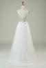 Laden Sie das Bild in den Galerie-Viewer, Wunderschönes A Linie Spaghetti Träger Weißes Tüll Langes Brautkleid mit Perlen