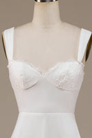 Laden Sie das Bild in den Galerie-Viewer, Elfenbein Boho-Brautkleid mit U-Ausschnitt und Spitze